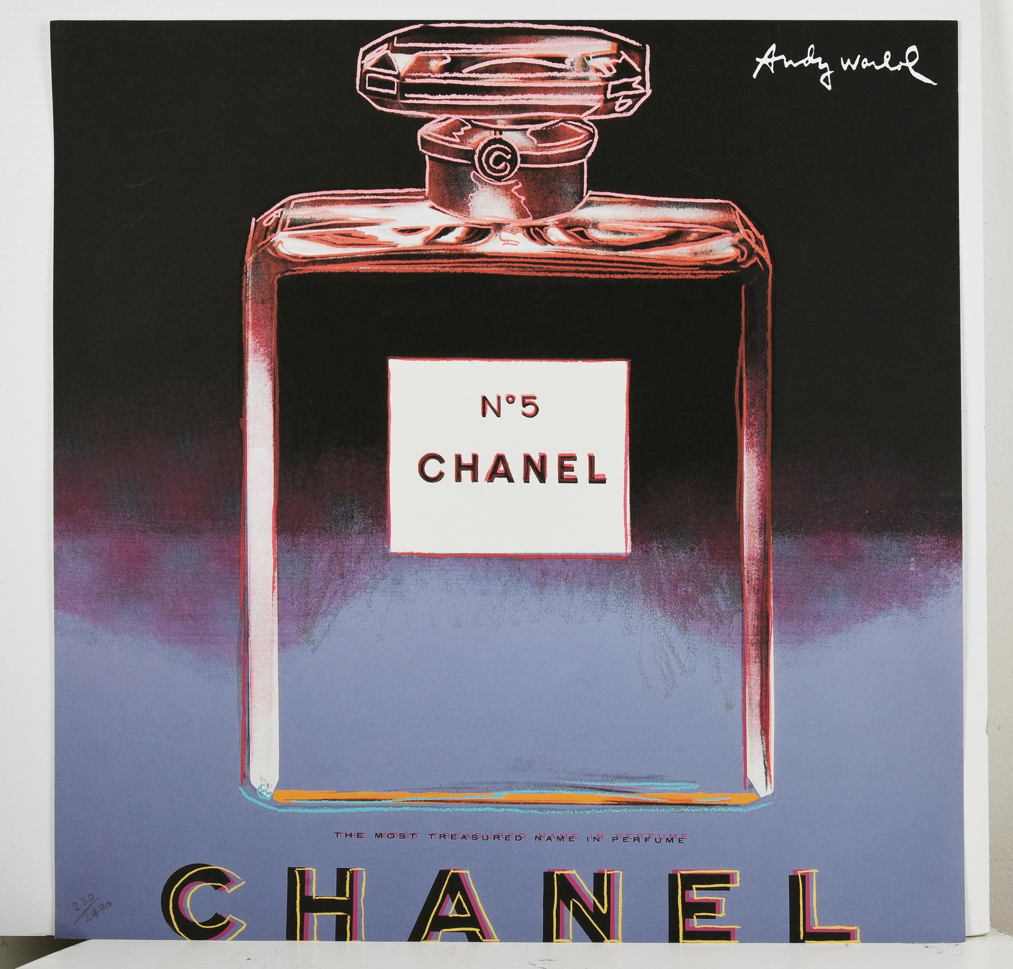D'apres Andy Warhol CHANEL Nﾰ5 foto-litografia su cartoncino, cm 60x60; es....