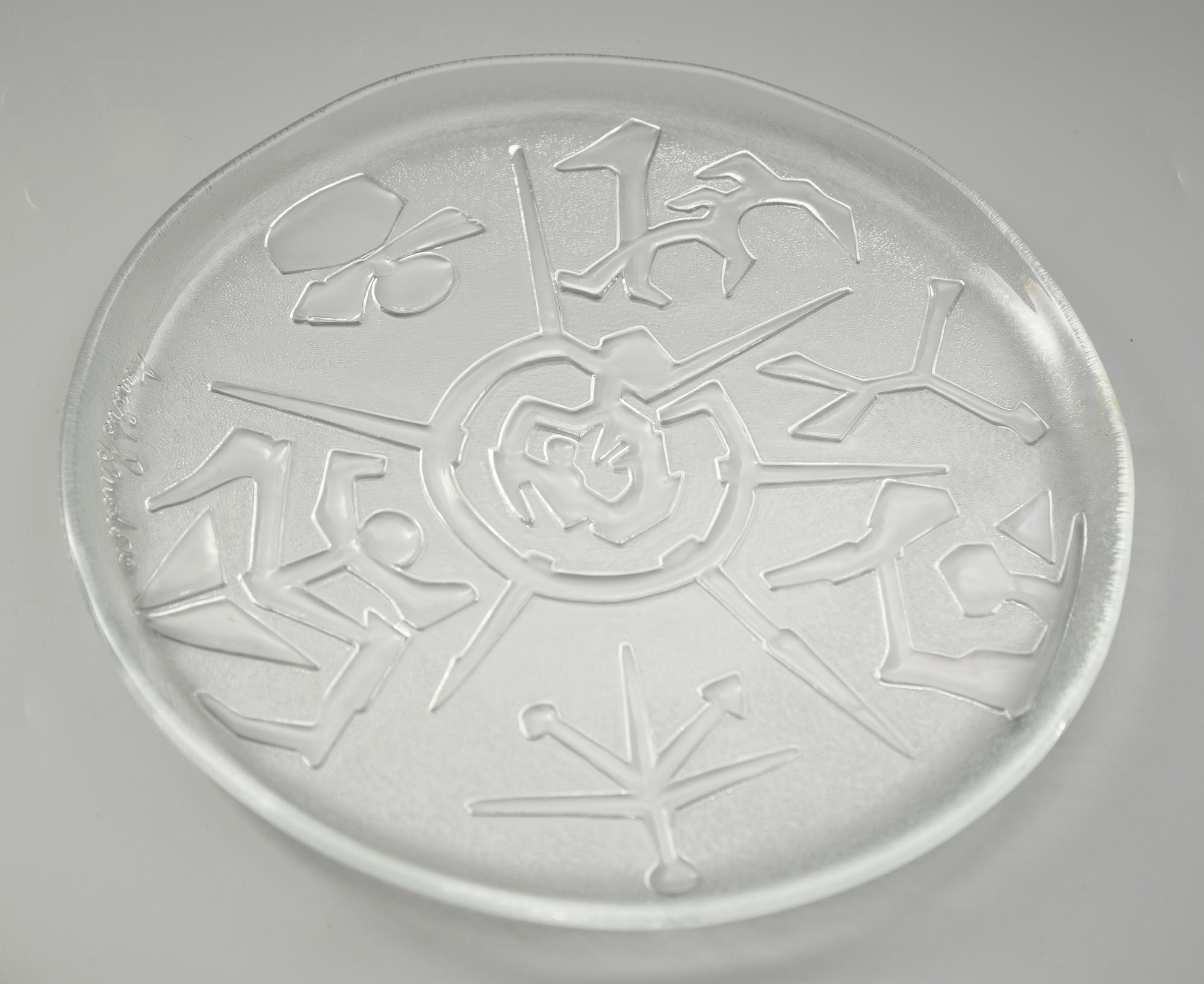 Arnaldo Pomodoro (1926) SENZA TITOLO piatto in vetro, diametro cm 32 firma...