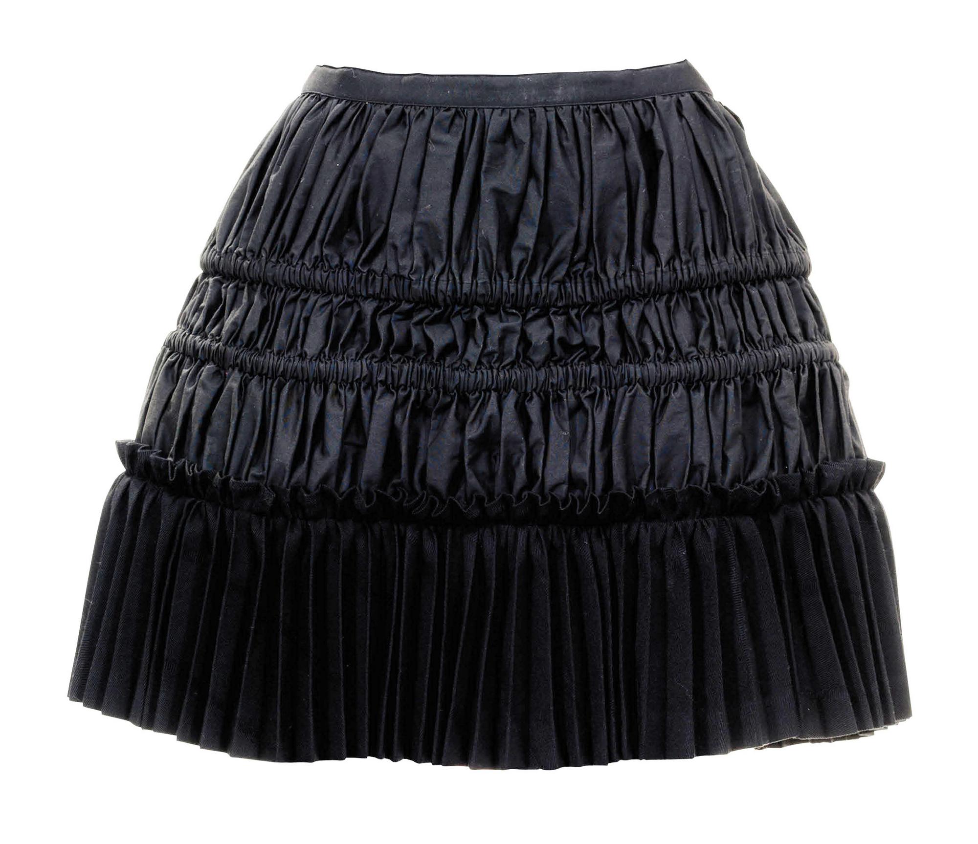 Comme des Garcons RUCHED BALLOON SKIRT DESCRIPTION: Ruched black balloon...
