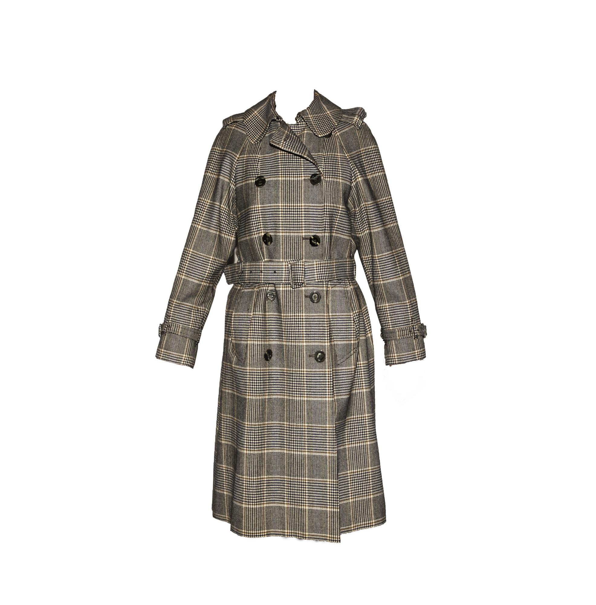 Aquascutum TRENCH COAT Description: Trench coat in tweed wool with Prince of...