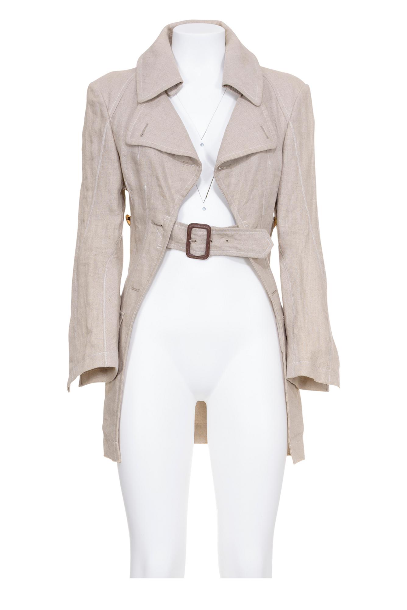 JUNYA WATANABE Deconstructed redingote DESCRIPTION: Deconstructed beige...