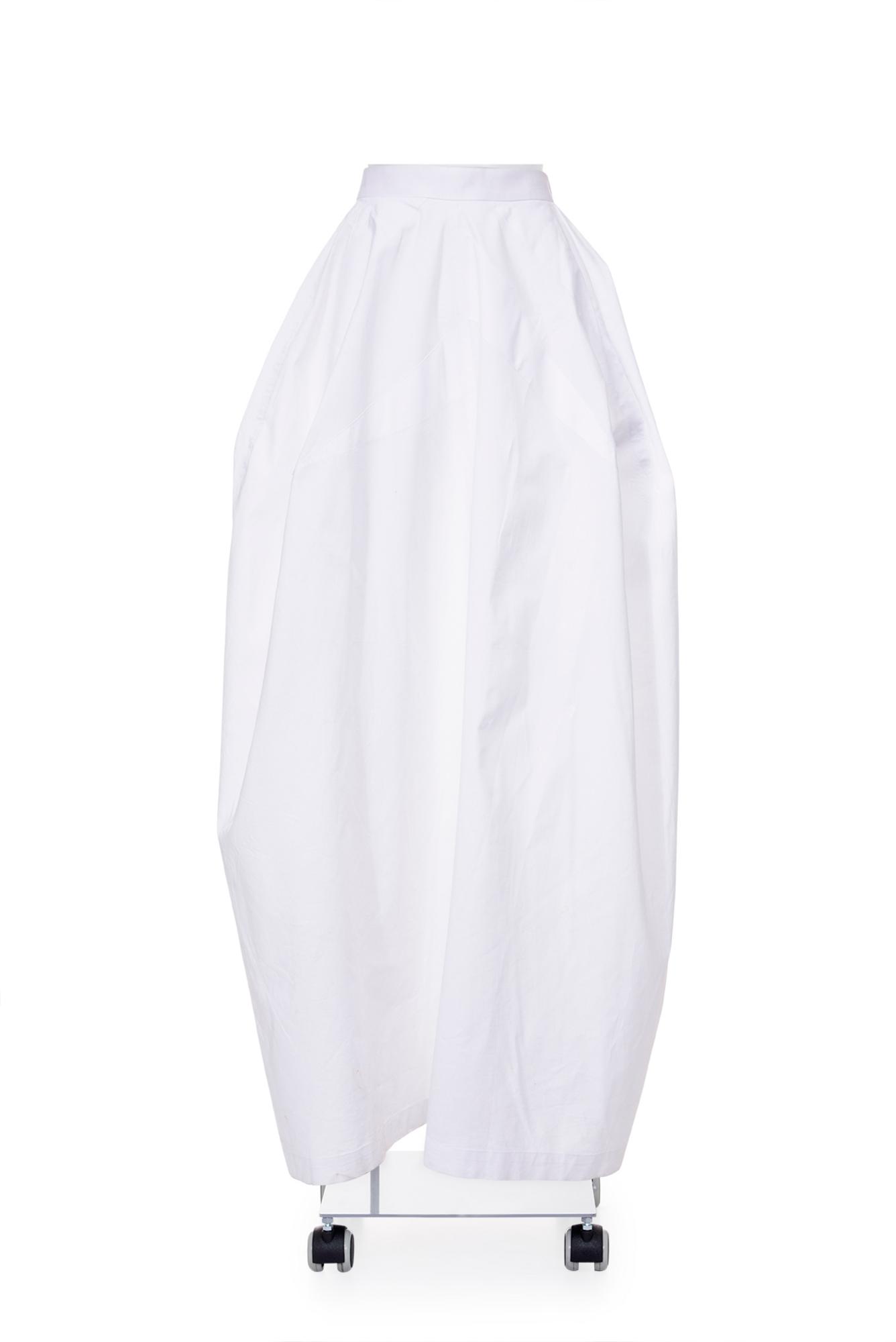 YOHJI YAMAMOTO High waist long balloon skirt DESCRIPTION: High waist white...