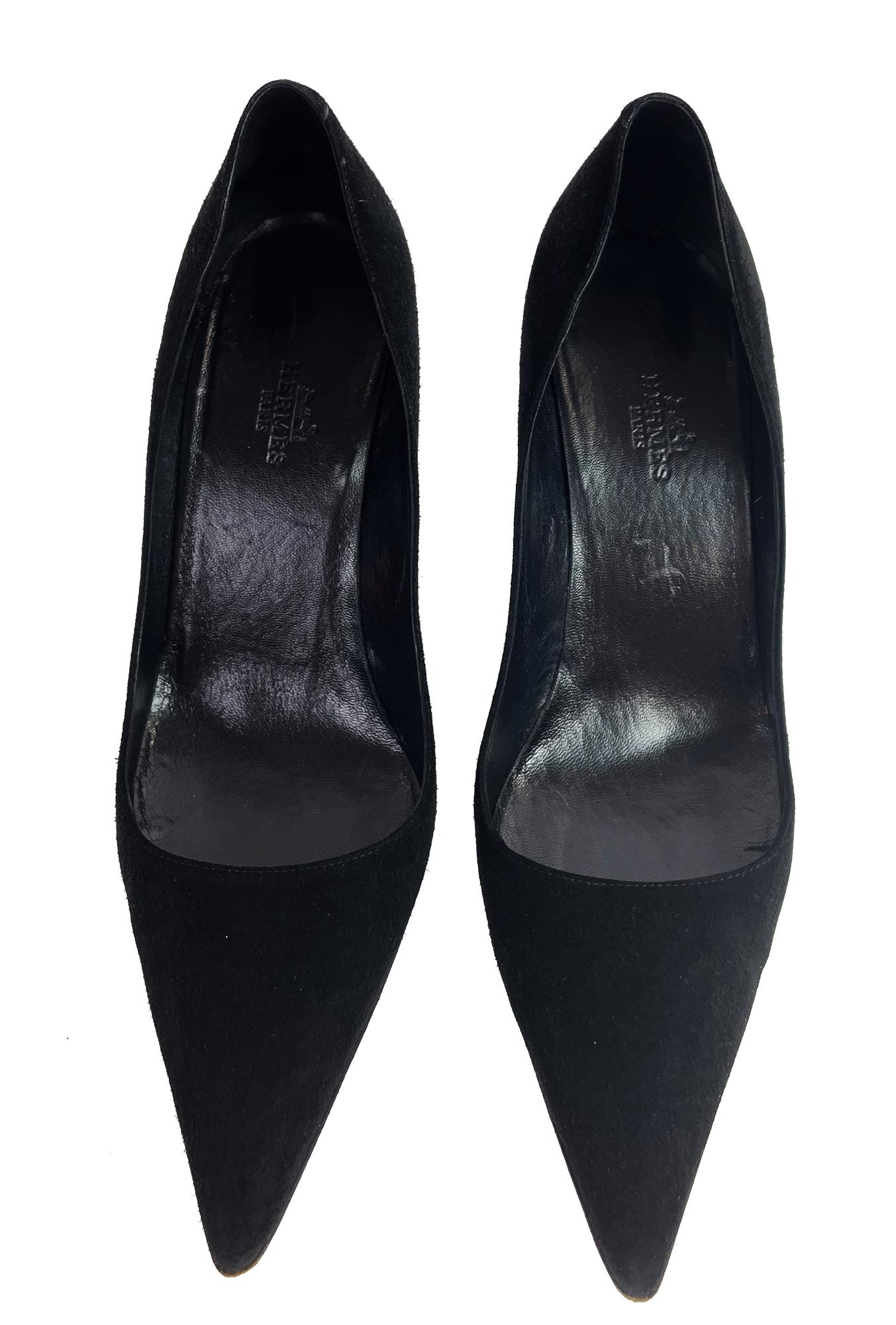 Hermes SCARLETT PUMPS Description: Vintage black suede pumps with leather...