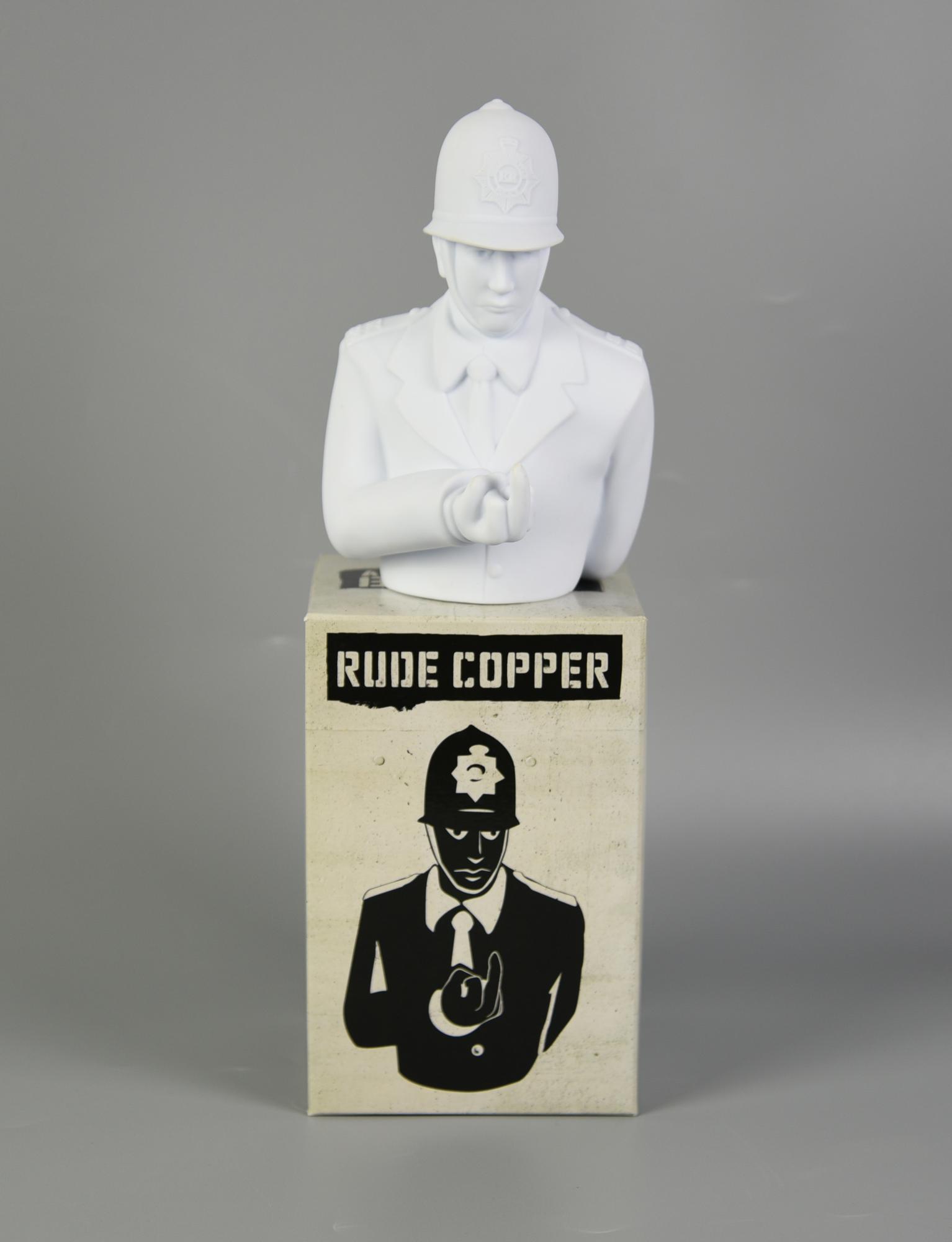 Apologies to Banksy RUDE COPPER (WHITE) statuetta in pvc, cm 15,5x10x10 Entro...