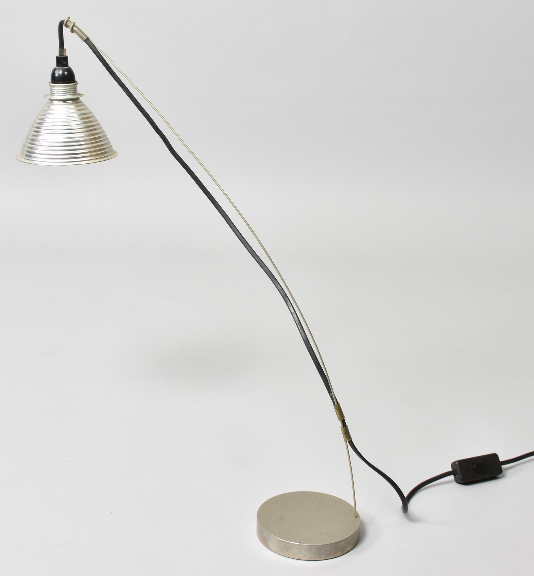 Jan Roth GRASL VULGARIS PER INGO MAURER, 1973 lampada da tavolo in alluminio...