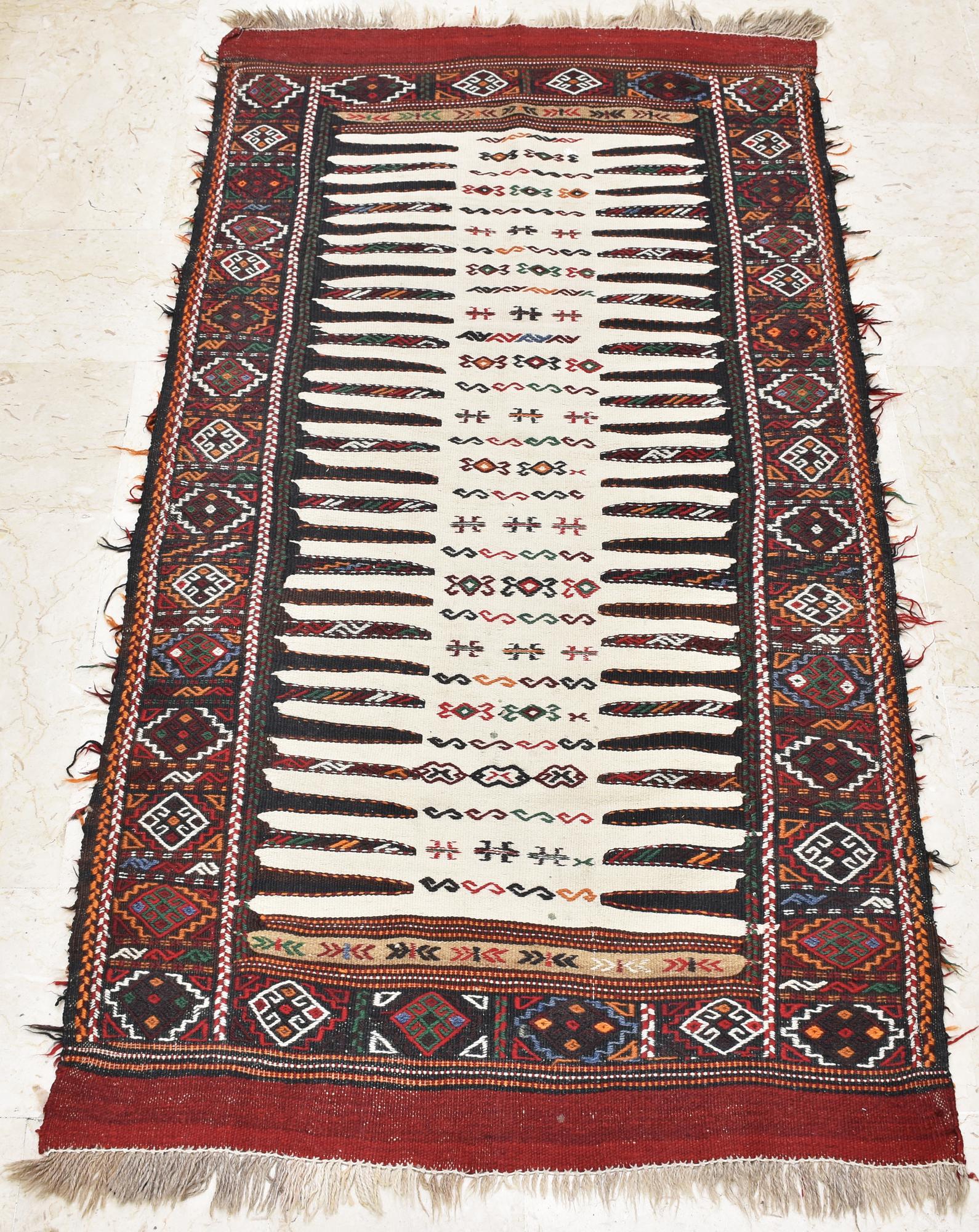 TAPPETO KILIM cm 180x90 segni di usura