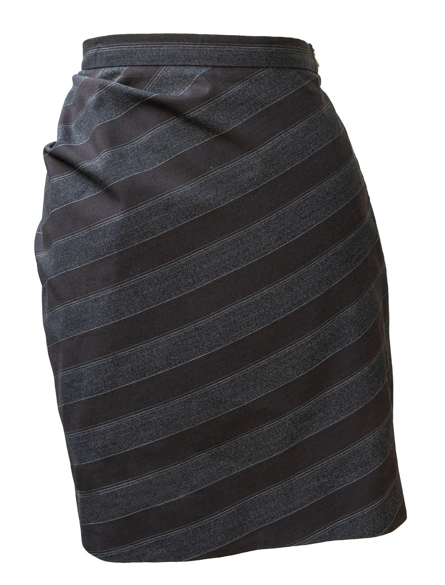 Vivienne Westwood PANIER SKIRT DESCRIPTION: Lined pinstriped wool crepe...