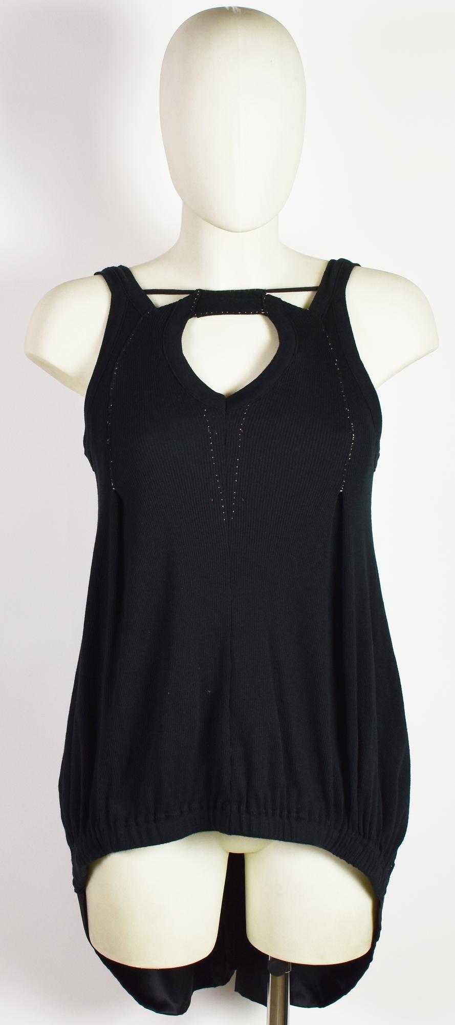 Antonio Marras BALLOON TOP DESCRIPTION: Black balloon top. Size and...