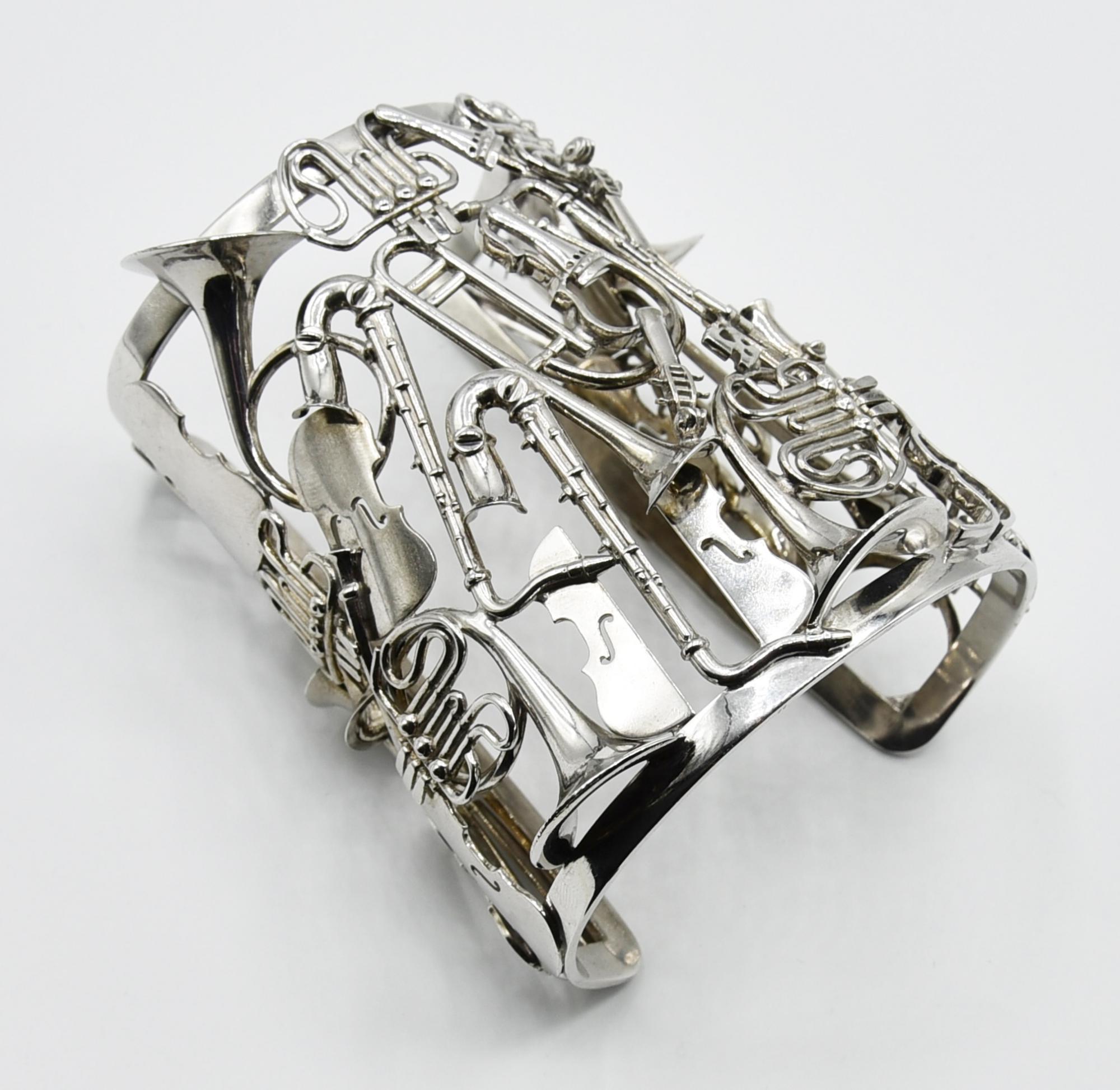 Arman (1928 - 2005) BRACCIALE "STRUMENTI", 1991 argento 925, cm 9x7,5x5,5, gr...