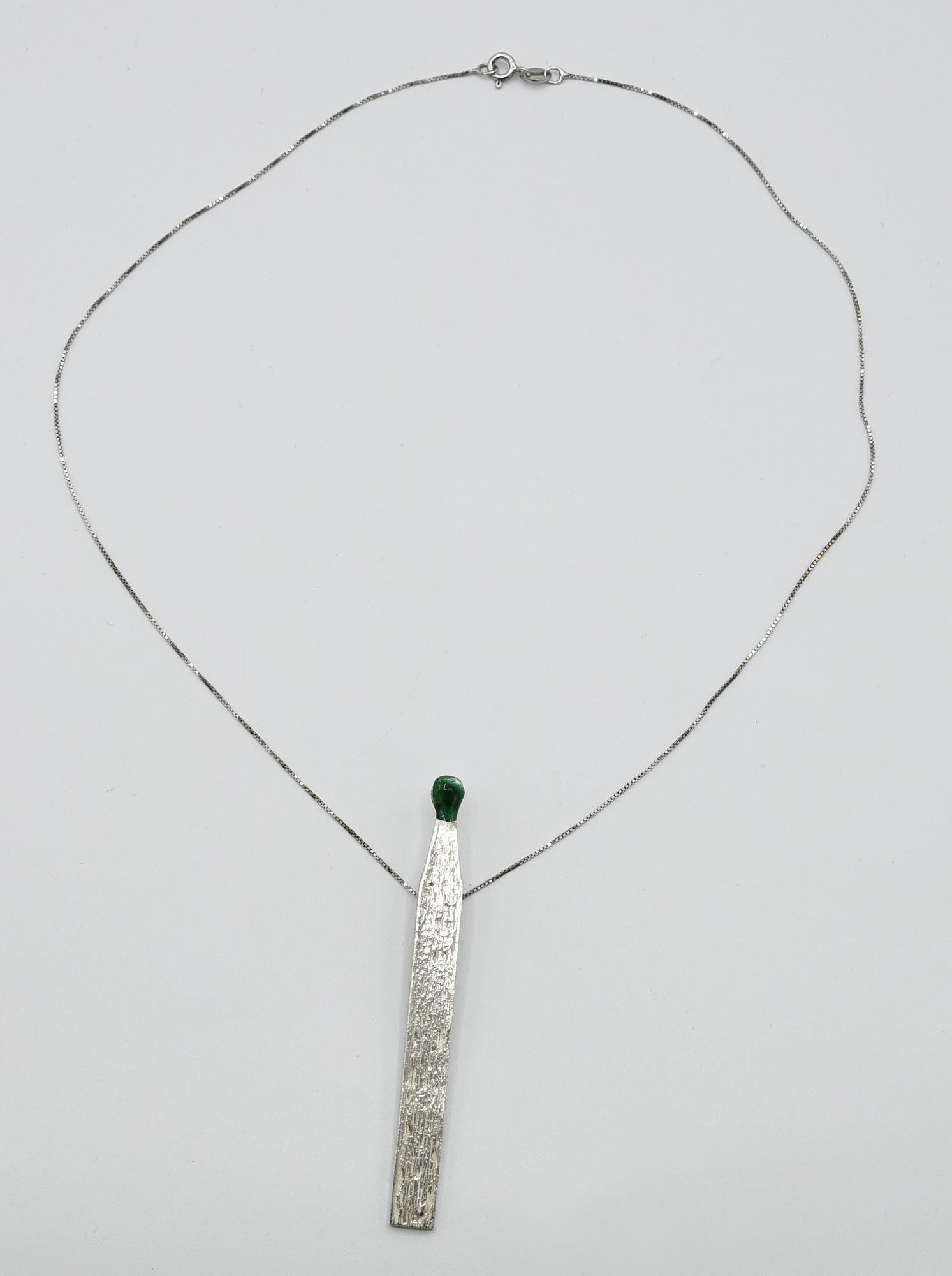 Raymond Hains (1926 - 2005) PENDENTE "FIAMMIFERO", 2005 argento 925 e smalto...