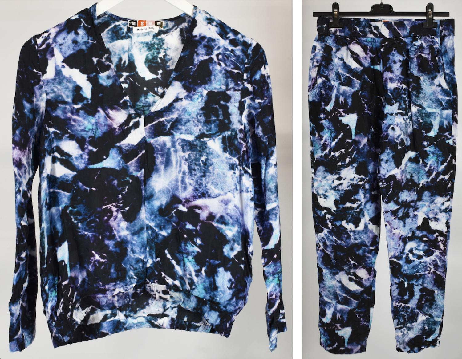 MASG SUIT DESCRIPTION: Printed viscose set consisting of a top and trousers....