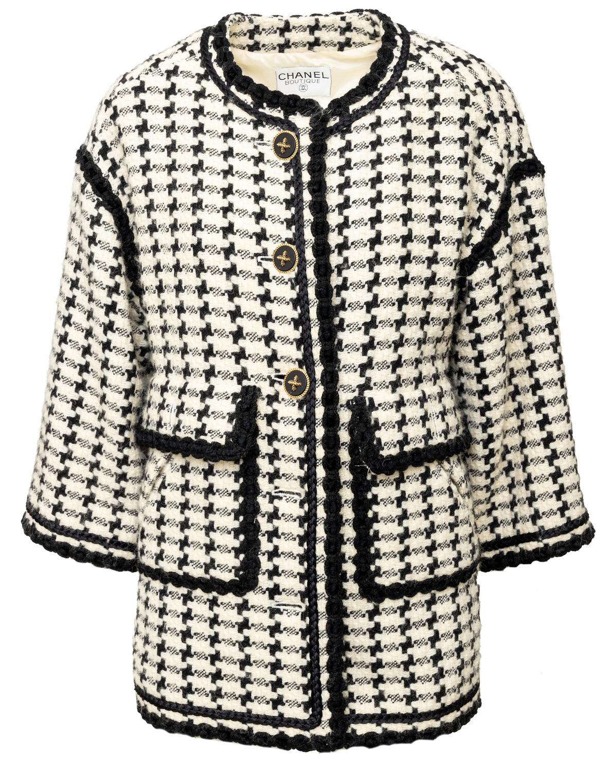 Chanel BOUTIQUE TWEED JACKET DESCRIPTION: This vintage Chanel tweed jacket...