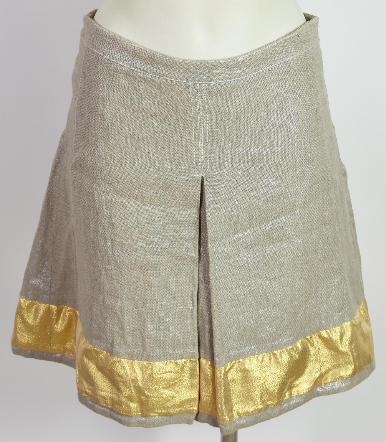 Bally LINEN SKIRT DESCRIPTION: Pleated linen skirt with golden detail. Side...