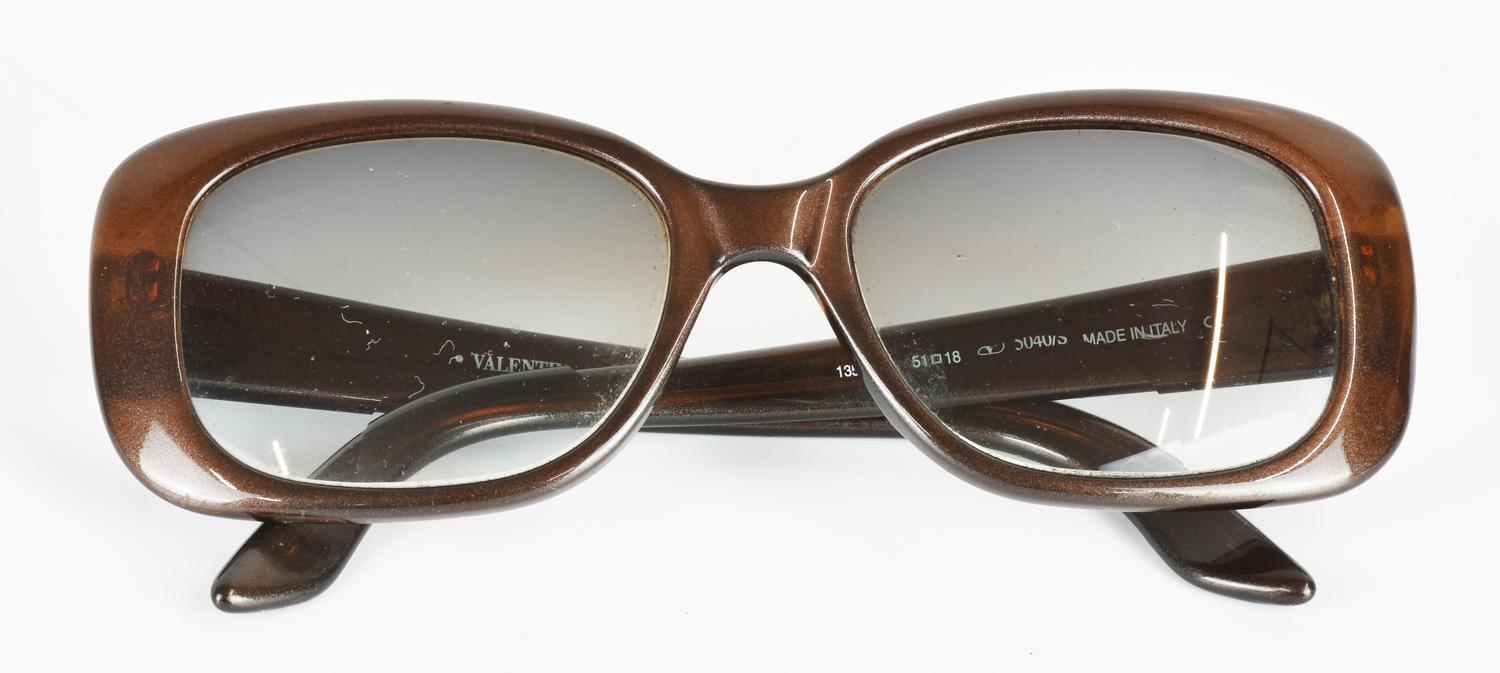 Valentino PRESCRIPTION SUNGLASSES DESCRIZIONE: Valentino prescription...