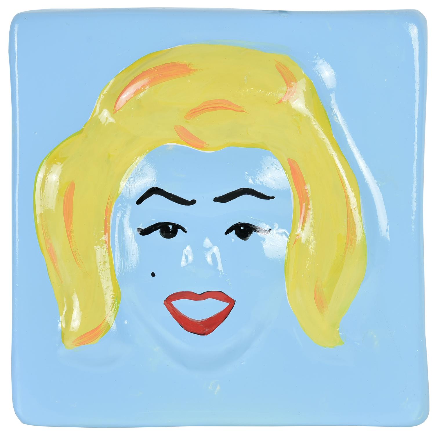 Gianni Cella (1953) MARILYN (4), 2015 vetroresina smaltata, cm 20x20x3,5 sul...